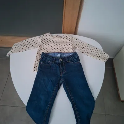 Ensemble Jean et haut 2 ans